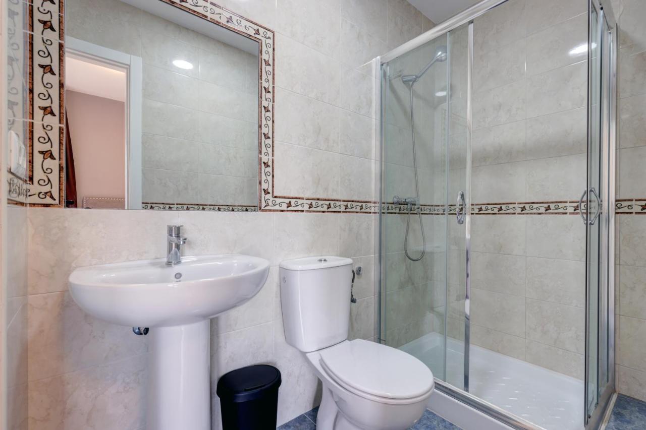 Hostal 37 Estepona Ngoại thất bức ảnh